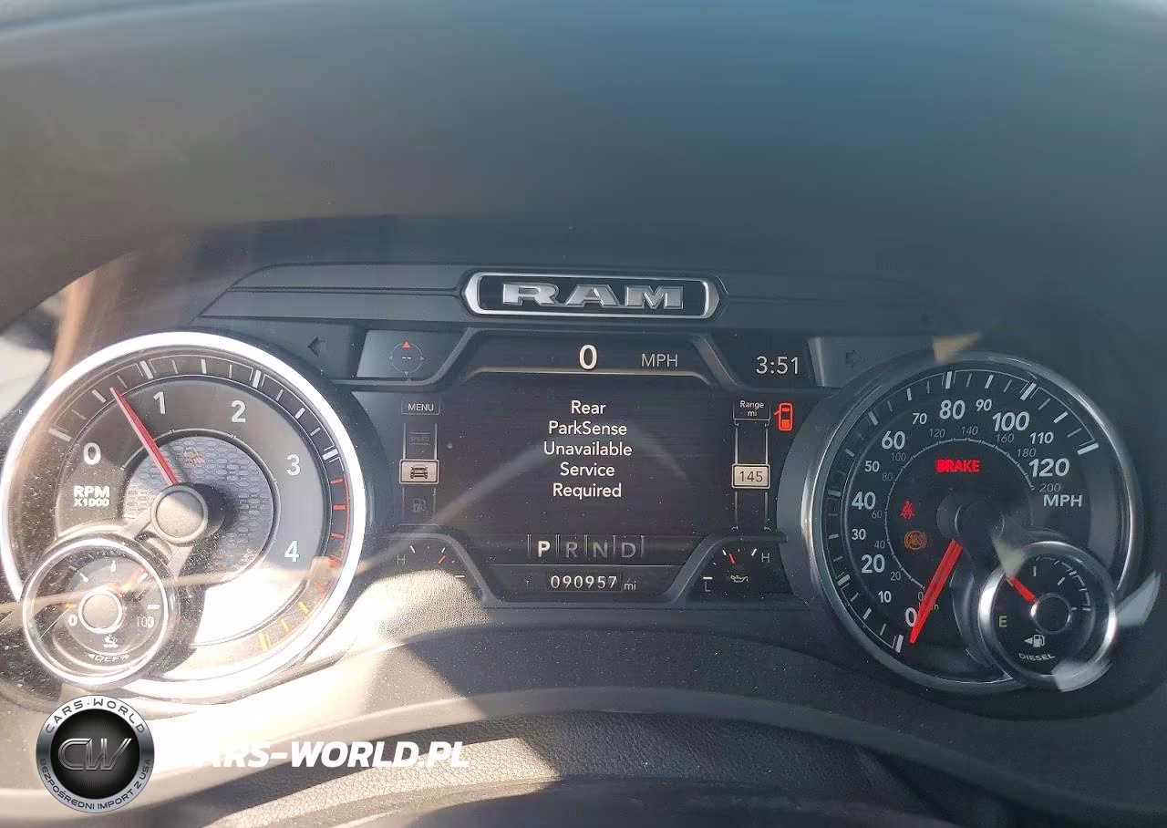 2019 Ram 2500 Laramie VIN:3C6UR5FL9KG613603 - 9