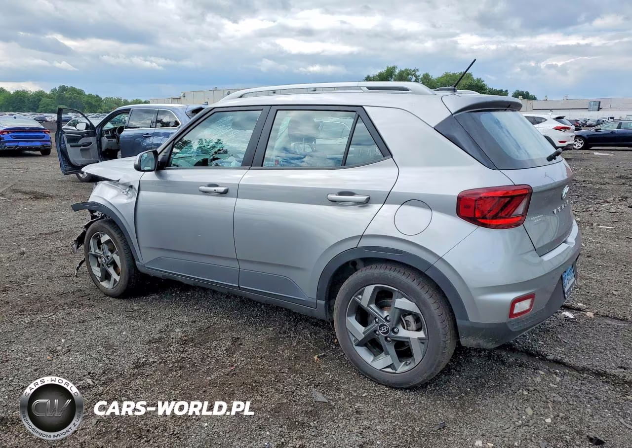 2024 Hyundai Venue Sel VIN:KMHRC8A34RU318226 - 2