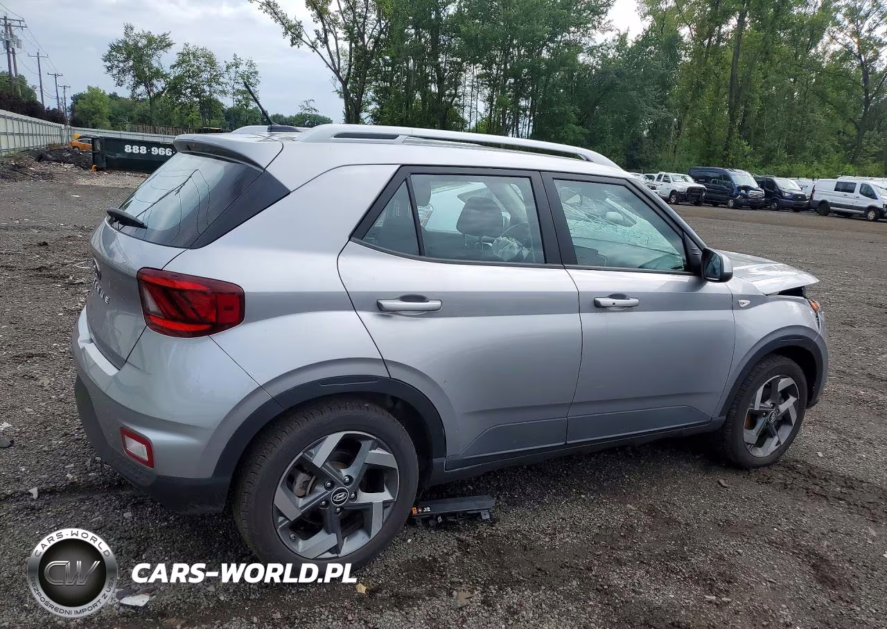 2024 Hyundai Venue Sel VIN:KMHRC8A34RU318226 - 3