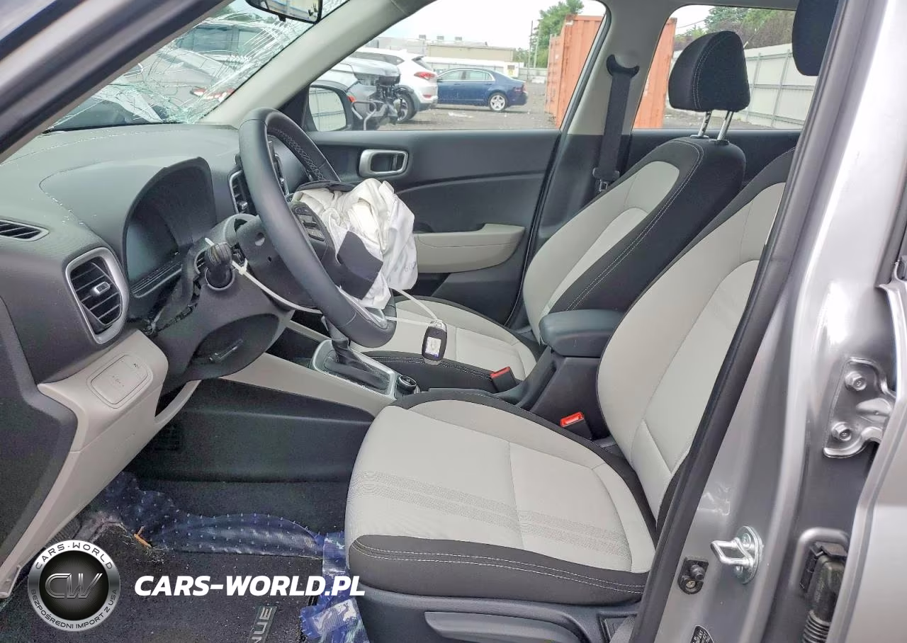 2024 Hyundai Venue Sel VIN:KMHRC8A34RU318226 - 7