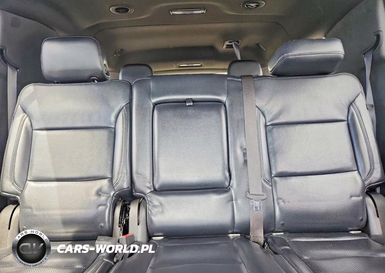 2021 Chevrolet Suburban C1500 Ls VIN:1GNSCBKD2MR217179 - 10