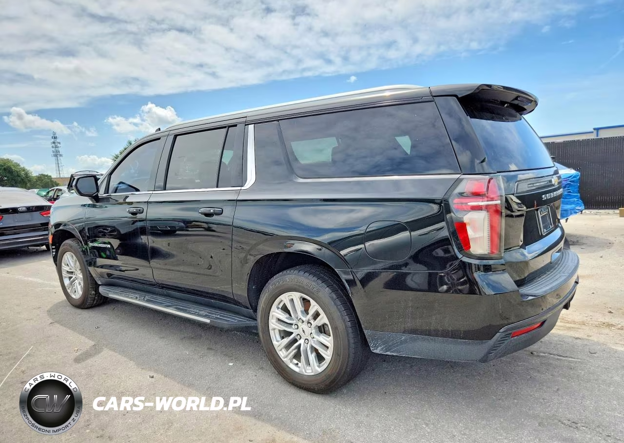 2021 Chevrolet Suburban C1500 Ls VIN:1GNSCBKD2MR217179 - 2