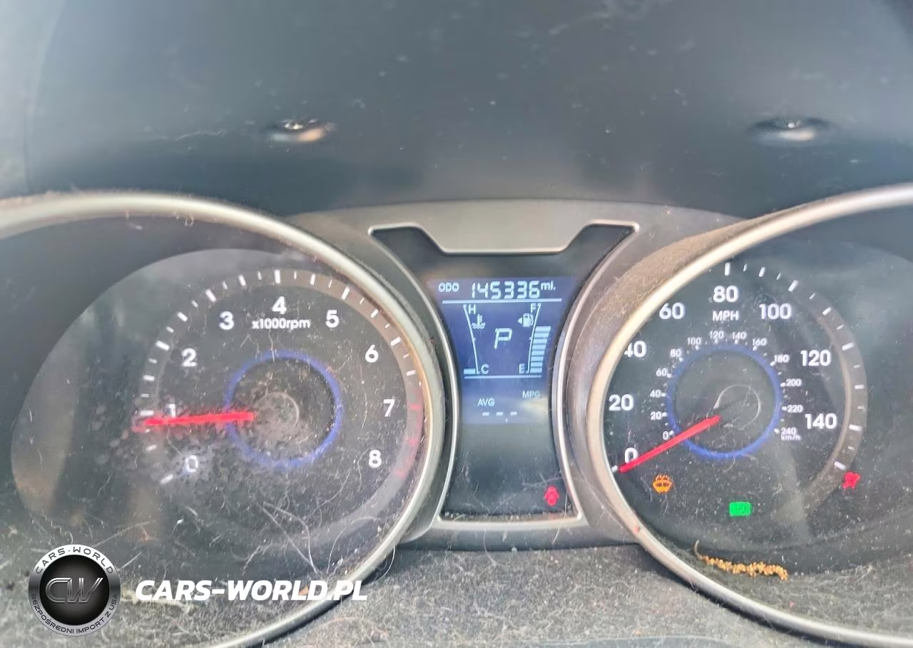 2016 Hyundai Veloster Base VIN:KMHTC6AD9GU281027 - 9