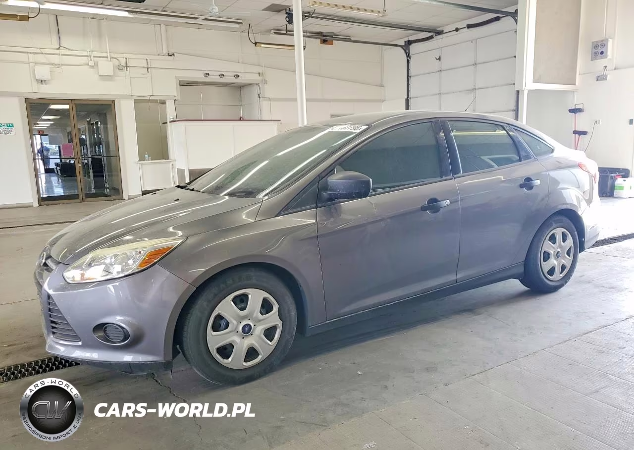 2014 Ford Focus S – zdjęcie 1 z 13