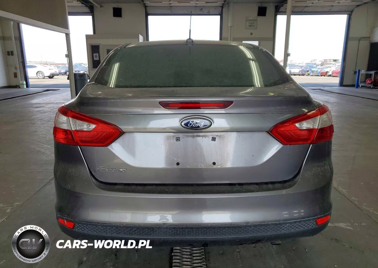 2014 Ford Focus S VIN:1FADP3E26EL312375 - 6