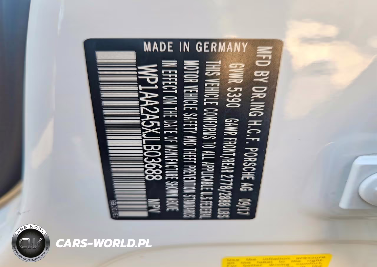 2018 Porsche Macan VIN:WP1AA2A5XJLB03688 - 13
