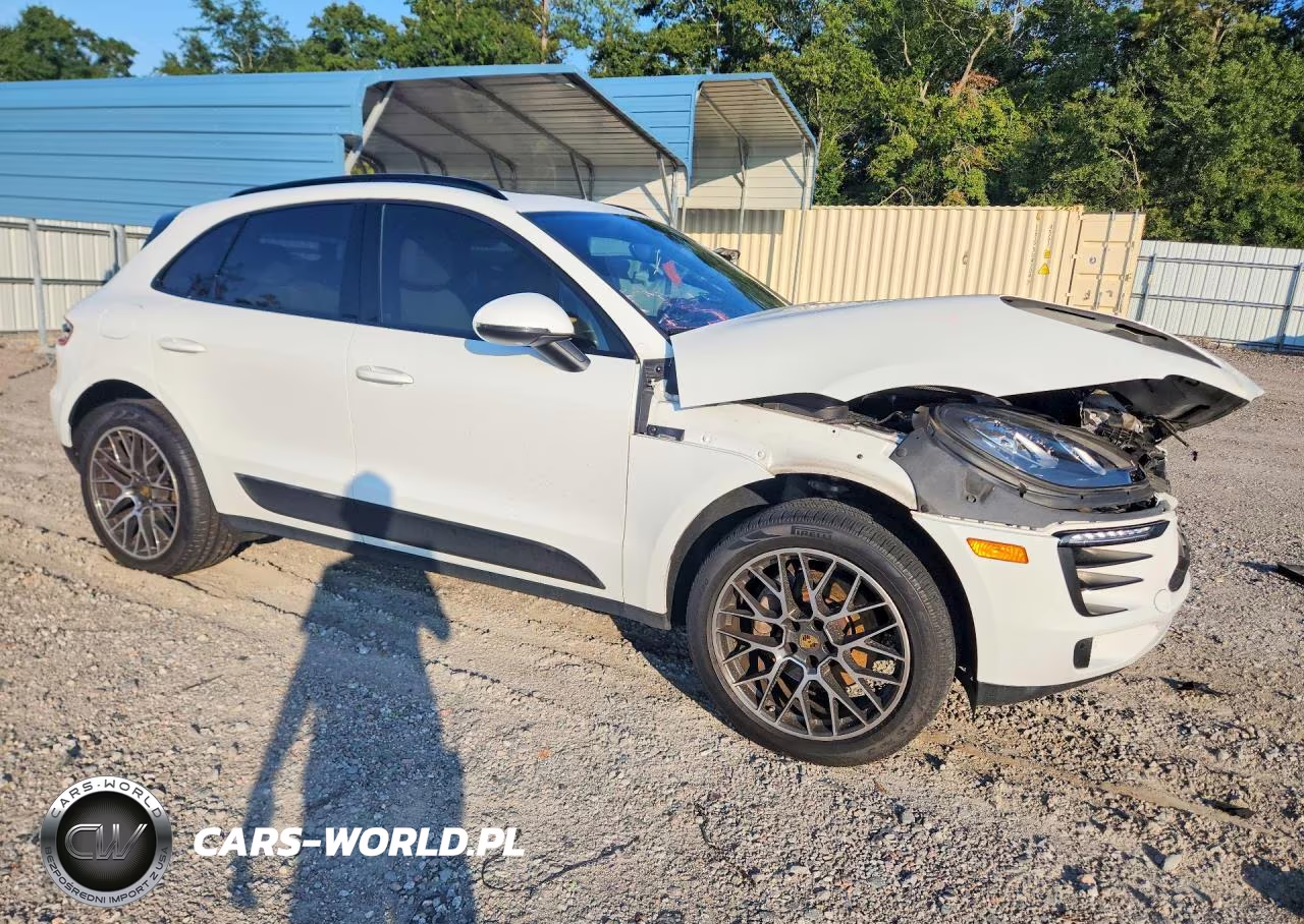 2018 Porsche Macan VIN:WP1AA2A5XJLB03688 - 4