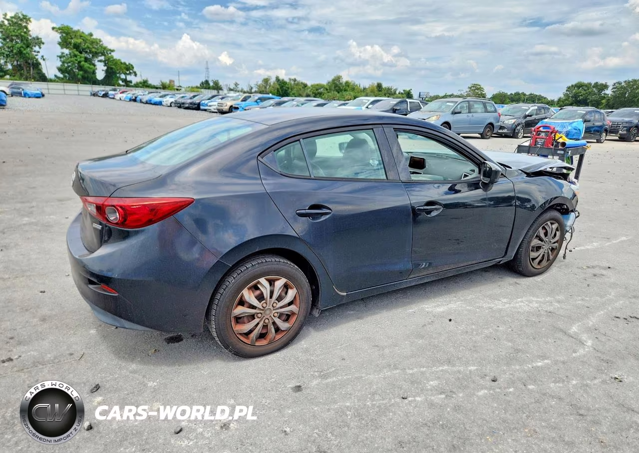 2018 Mazda 3 Sport VIN:3MZBN1U74JM158425 - 3