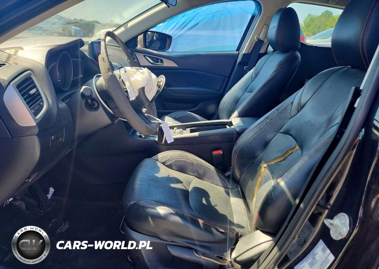 2018 Mazda 3 Sport VIN:3MZBN1U74JM158425 - 7