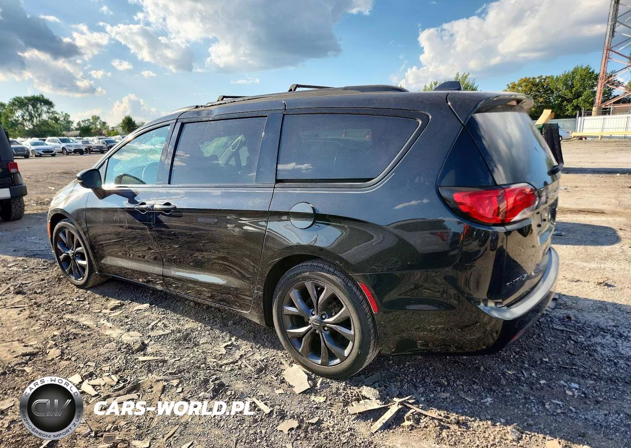 2018 Chrysler Pacifica Limited VIN:2C4RC1GG8JR289269 - 2