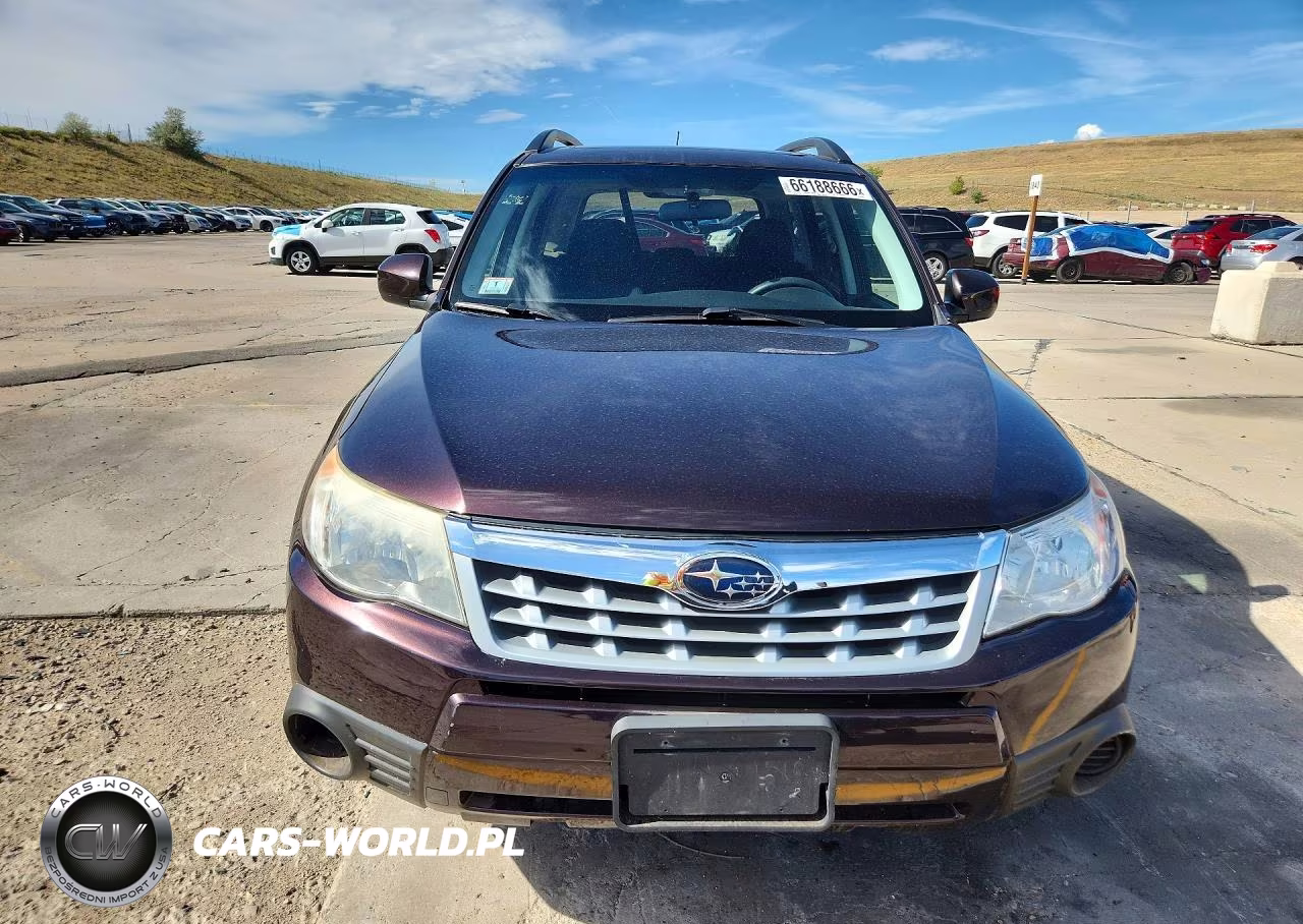 2013 Subaru Forester 2.5X Premium VIN:JF2SHADC3DH413535 - 5