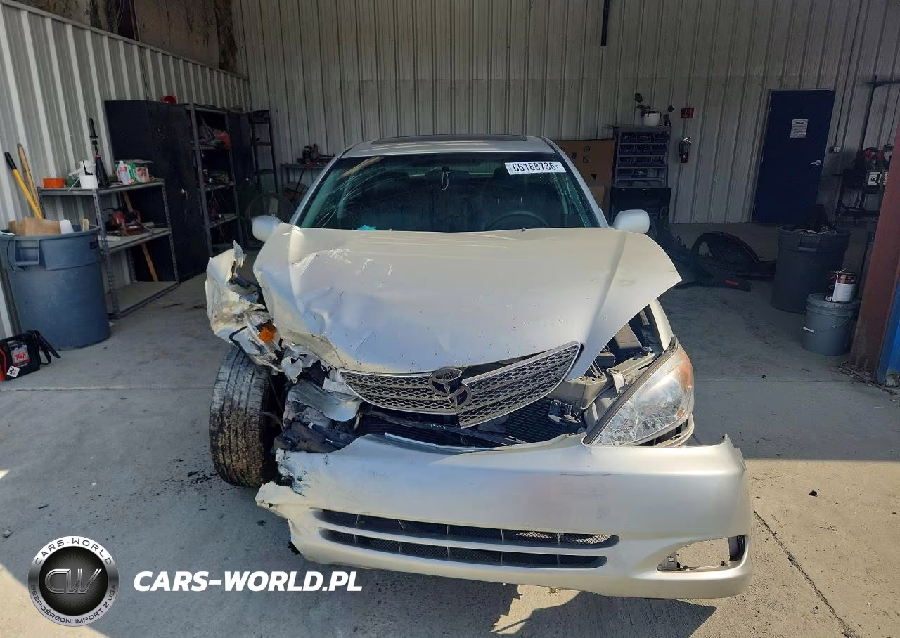 2002 Toyota Camry Se V6 VIN:4T1BF30K92U010009 - 5
