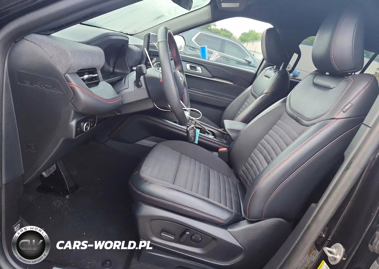2026 Ford Explorer St-Line VIN:1FMUK8KH7TGA56084 - 7
