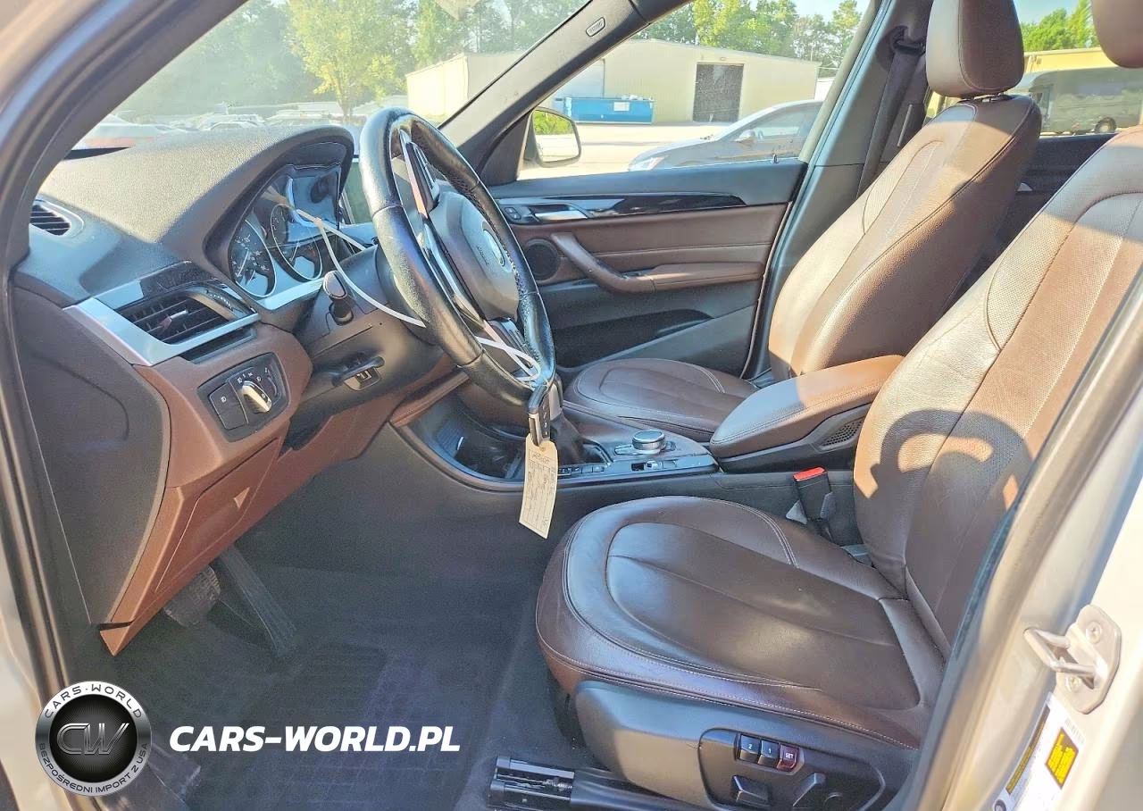 2017 BMW X1 xDrive28I VIN:WBXHT3C34H5F79581 - 7