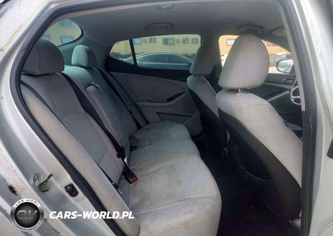 2012 Kia Optima Lx VIN:5XXGM4A77CG046627 - 10