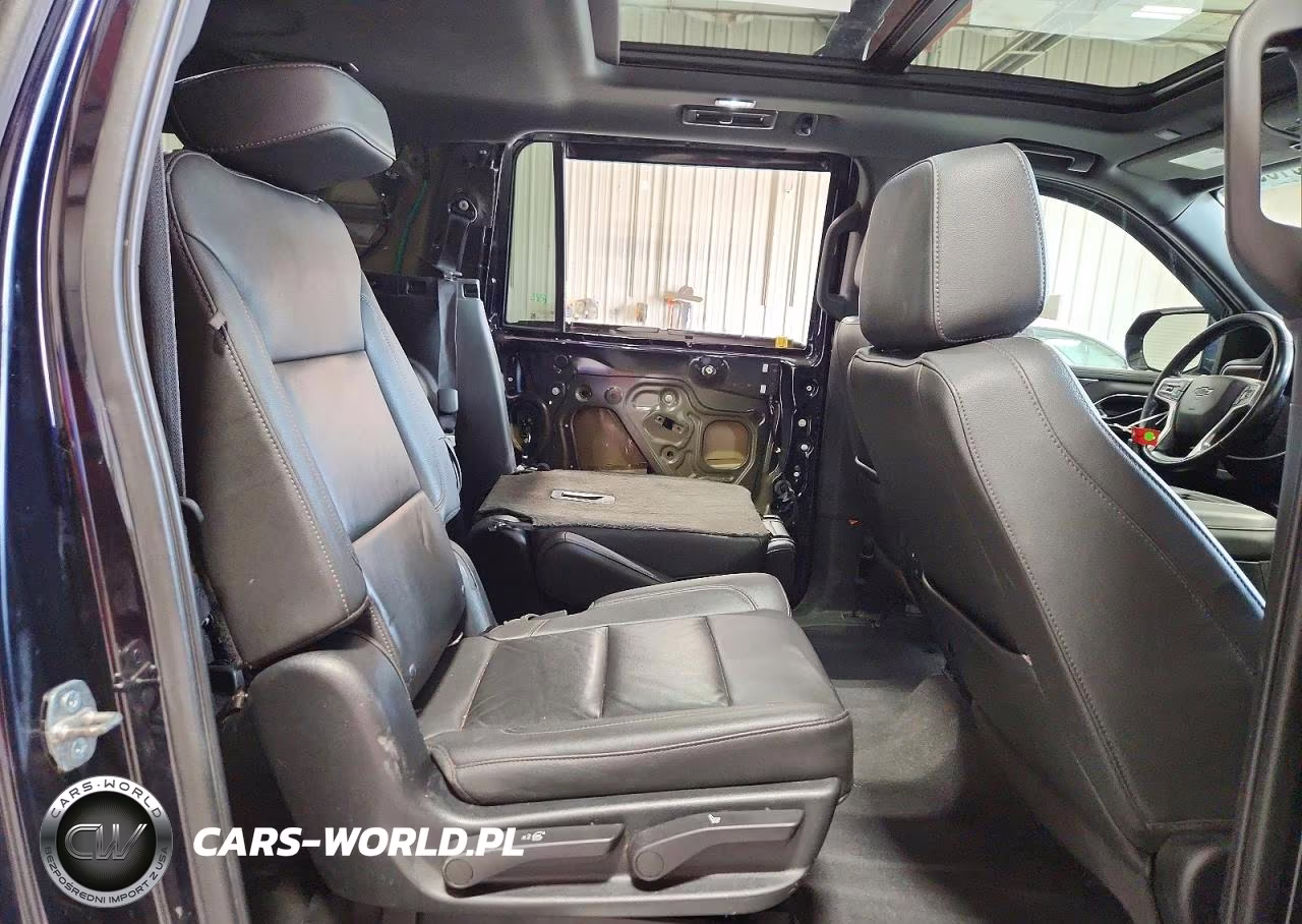 2022 Chevrolet Suburban K1500 Z71 VIN:1GNSKDKD6NR122270 - 11