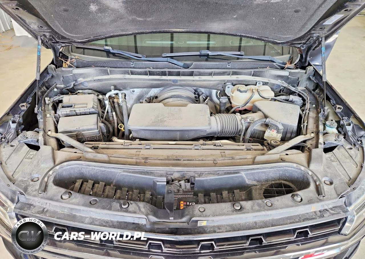 2022 Chevrolet Suburban K1500 Z71 VIN:1GNSKDKD6NR122270 - 12
