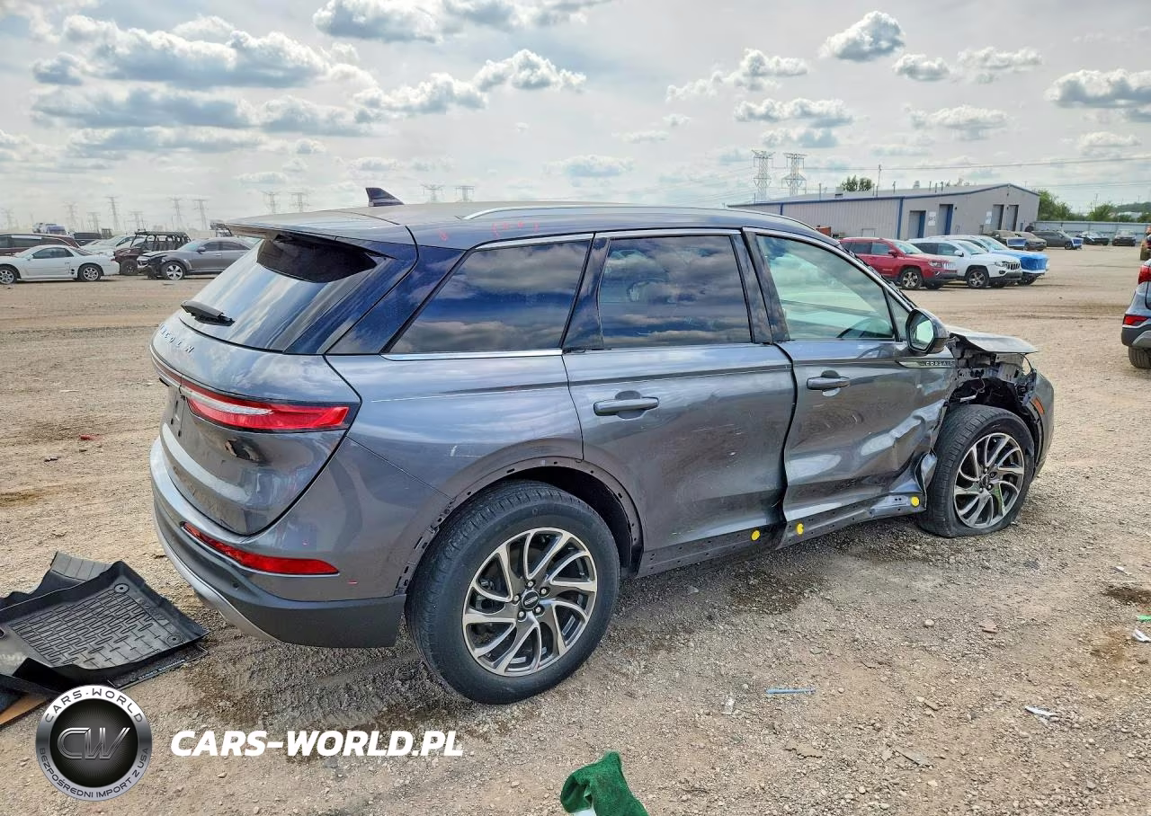 2021 Lincoln Corsair VIN:5LMCJ1D91MUL01070 - 3
