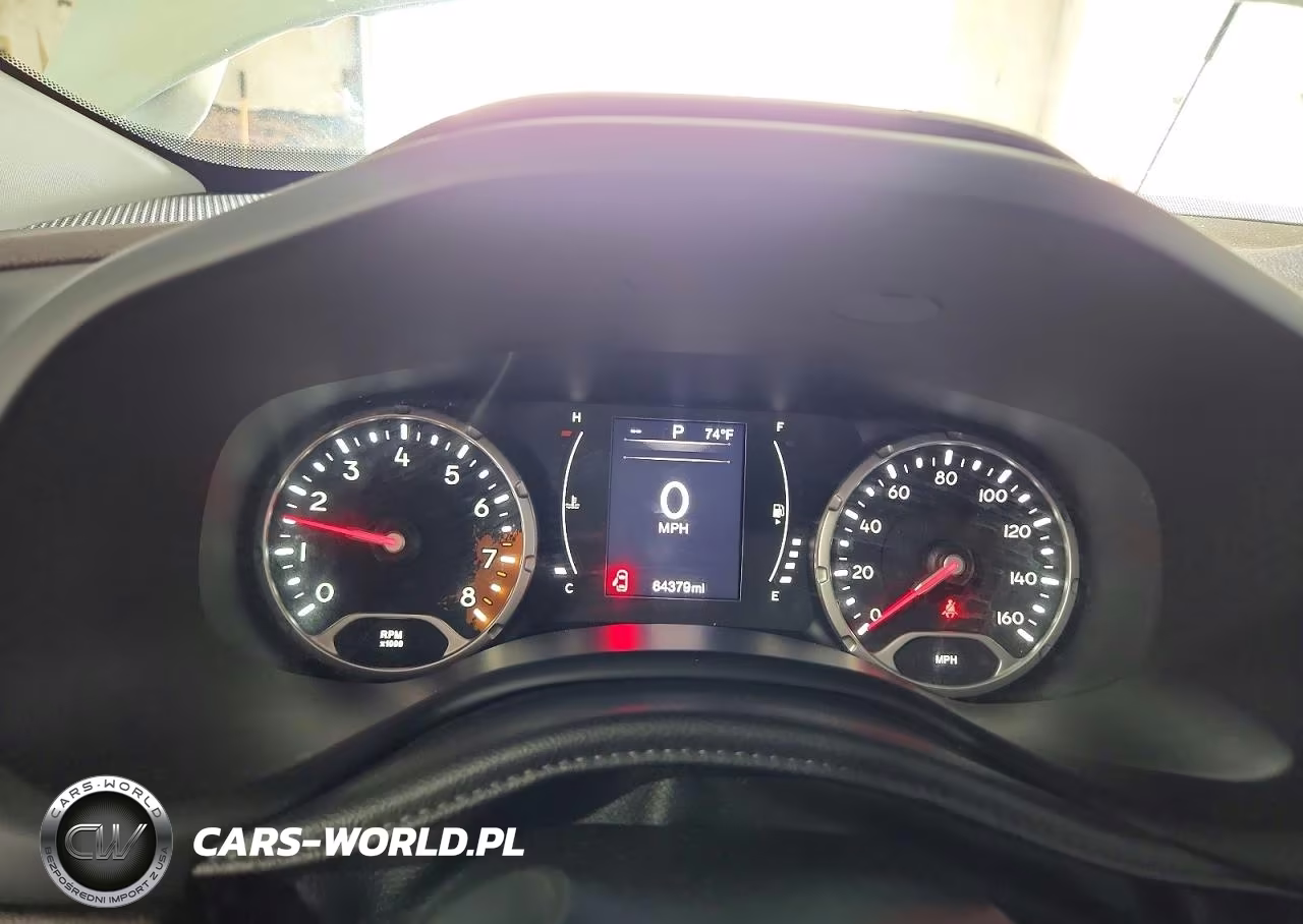 2015 Jeep Renegade Latitude VIN:ZACCJBBT8FPC04450 - 9