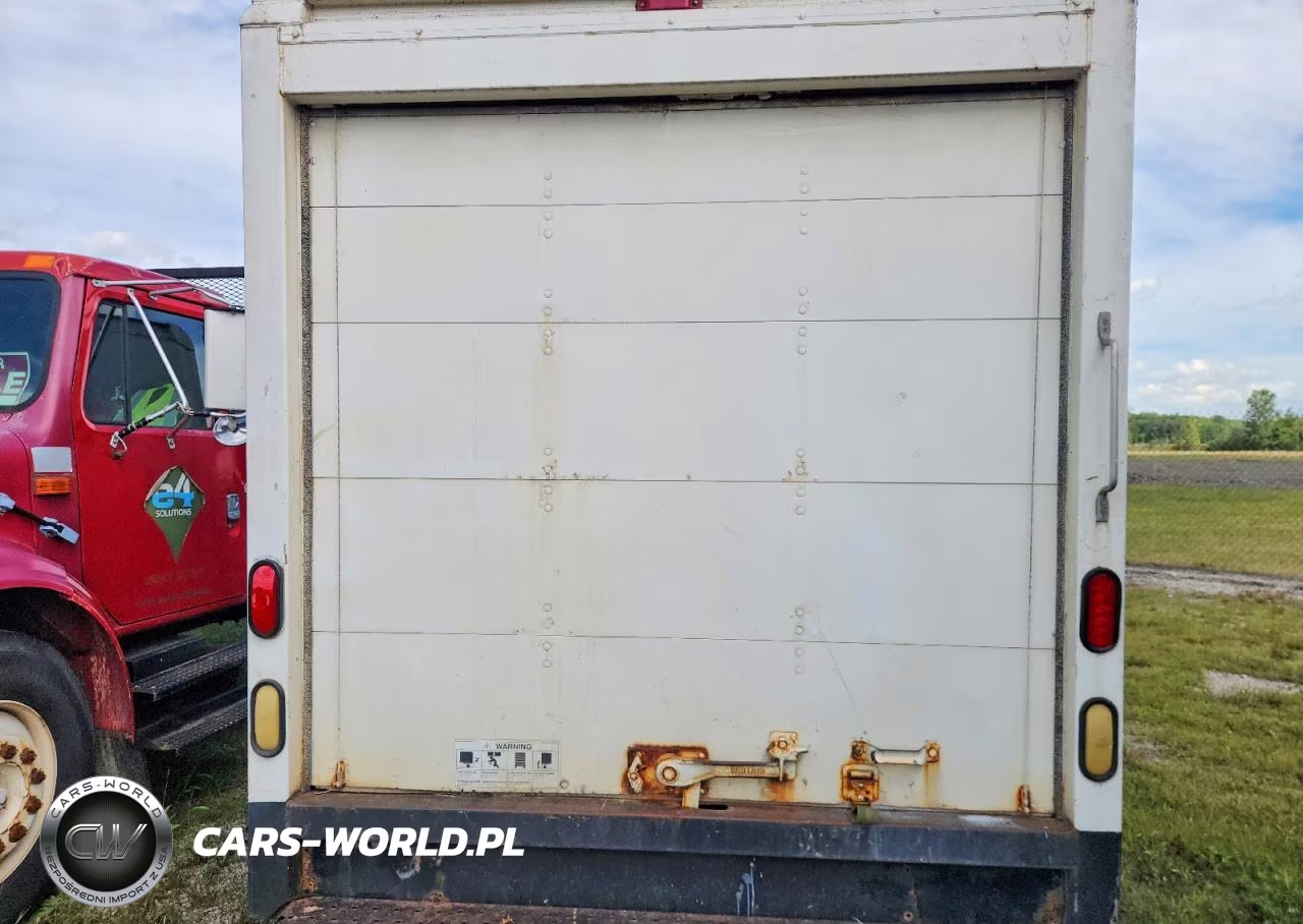 2002 Ford E350 Box Truck VIN:1FDSE35L32HA92655 - 10