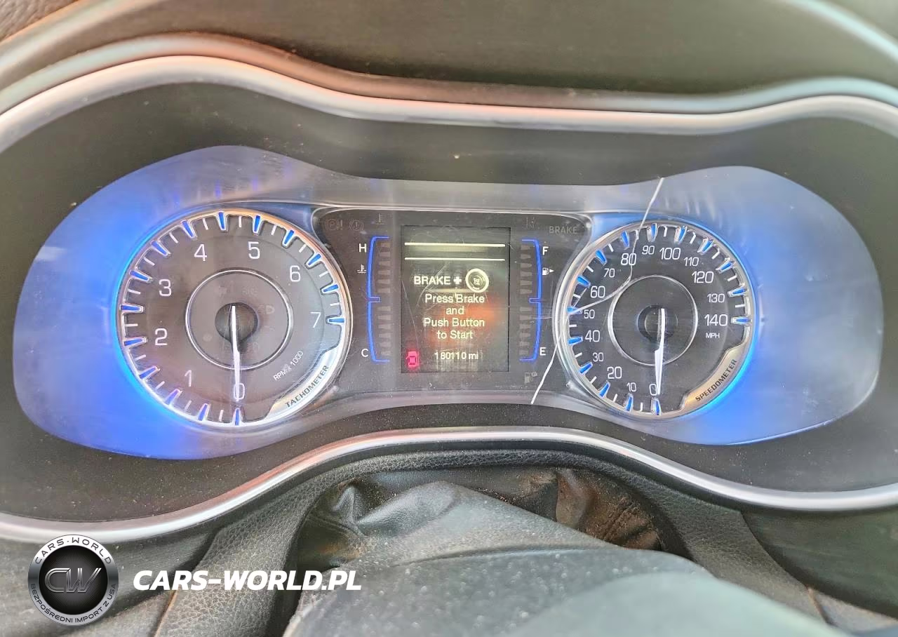 2015 Chrysler 200 Limited VIN:1C3CCCAB3FN649989 - 9