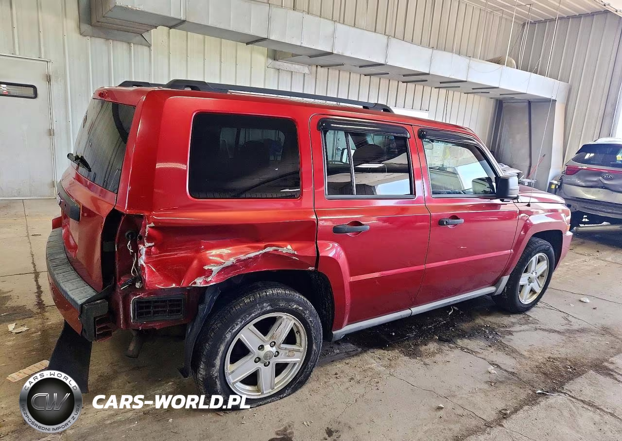 2010 Jeep Patriot Sport VIN:1J4NF1GB1AD652504 - 3