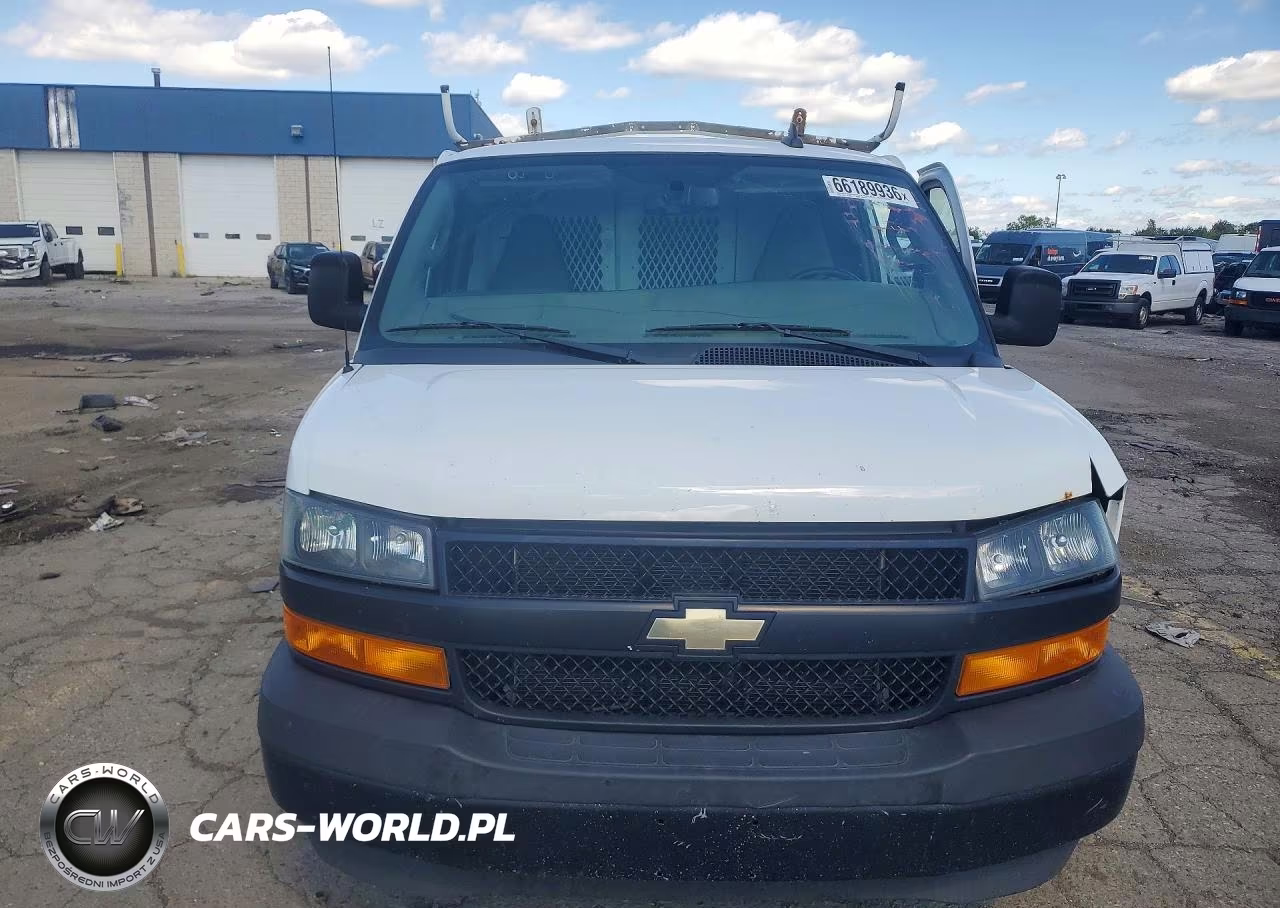 2019 Chevrolet Express G2500 VIN:1GCWGAFG1K1150311 - 5