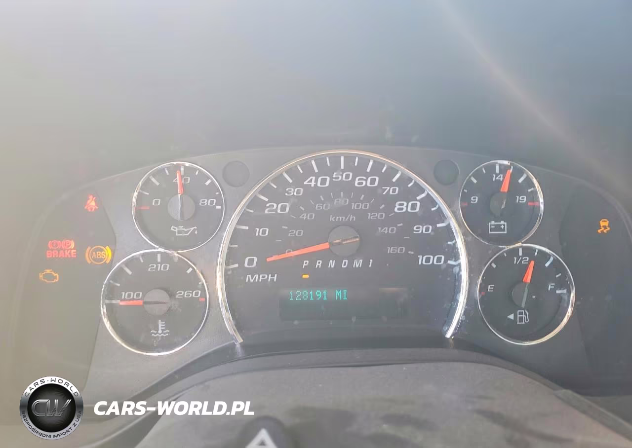2019 Chevrolet Express G2500 VIN:1GCWGAFG1K1150311 - 9
