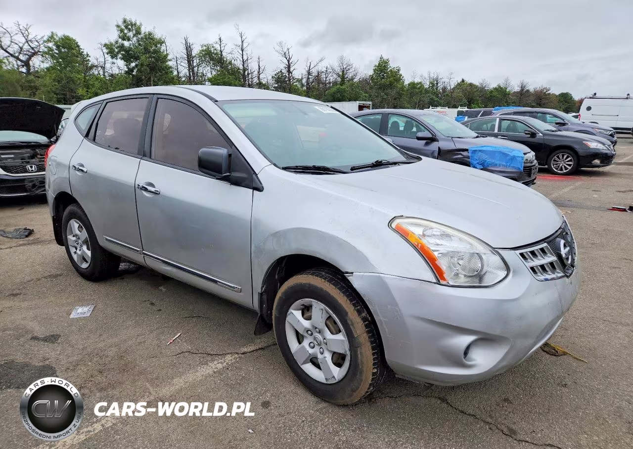 2011 Nissan Rogue S VIN:JN8AS5MV5BW290290 - 4