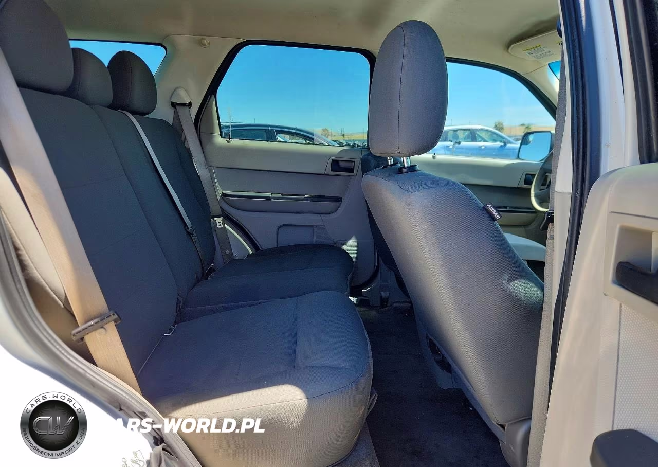 2011 Ford Escape Xls VIN:1FMCU0C75BKB48769 - 10