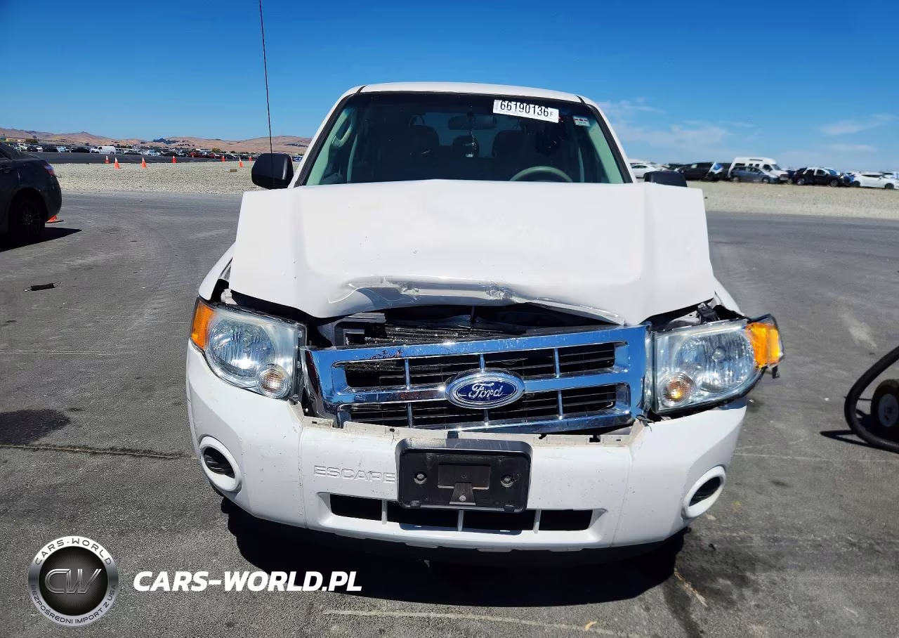 2011 Ford Escape Xls VIN:1FMCU0C75BKB48769 - 5