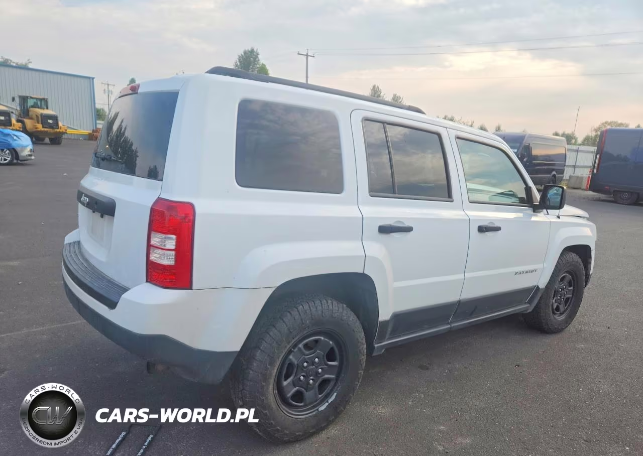 2015 Jeep Patriot Sport VIN:1C4NJRBB1FD324758 - 3