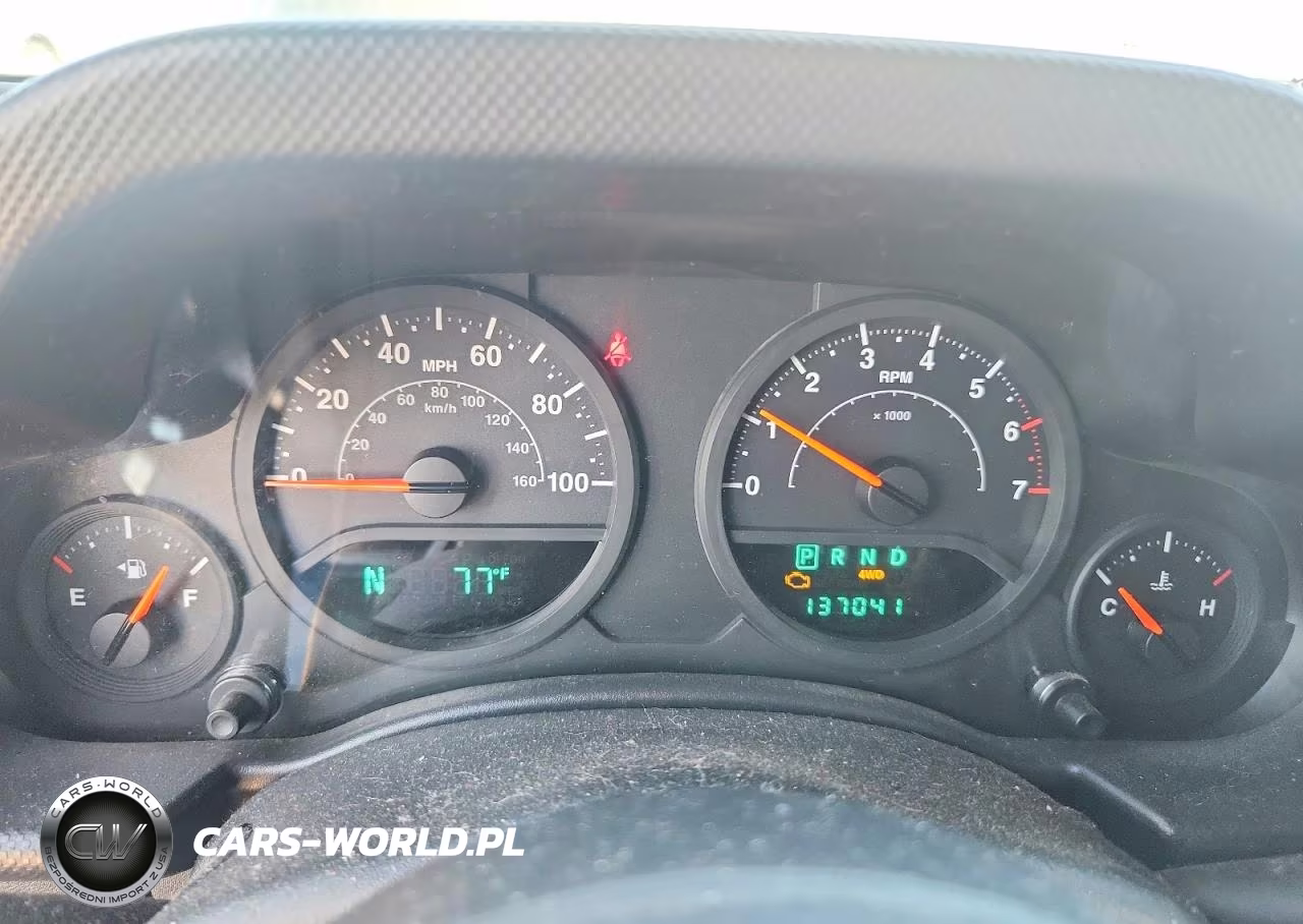 2007 Jeep Wrangler X VIN:1J4FA24197L138452 - 9