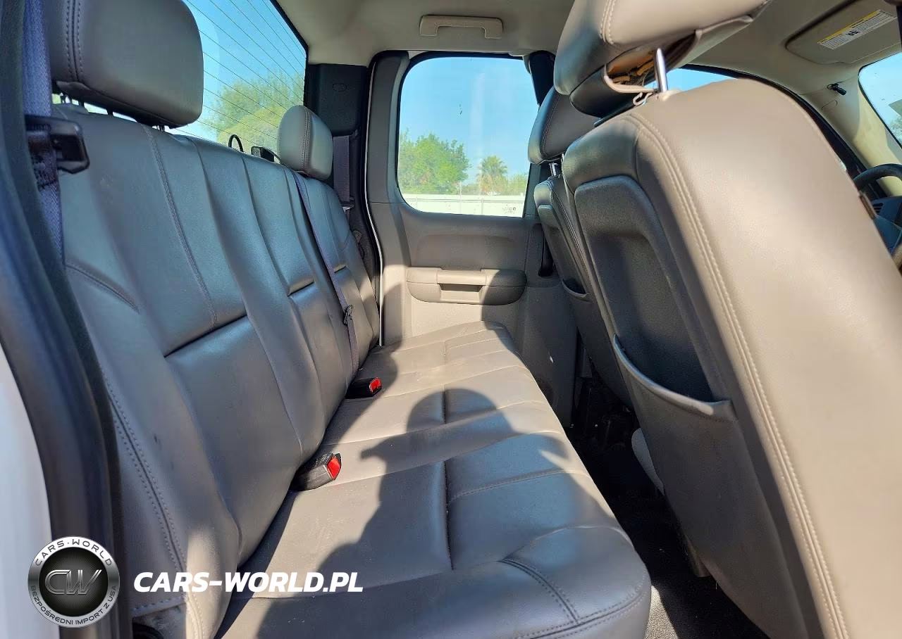 2012 Chevrolet Silverado C1500 VIN:1GCRCPE02CZ316998 - 10