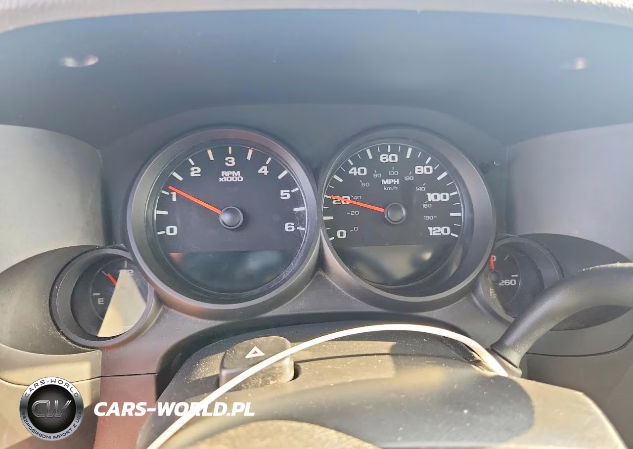 2012 Chevrolet Silverado C1500 VIN:1GCRCPE02CZ316998 - 9