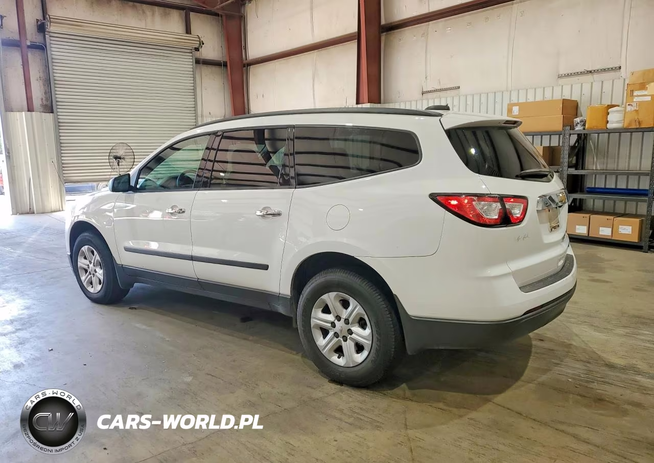 2016 Chevrolet Traverse Ls VIN:1GNKRFKD9GJ235011 - 2