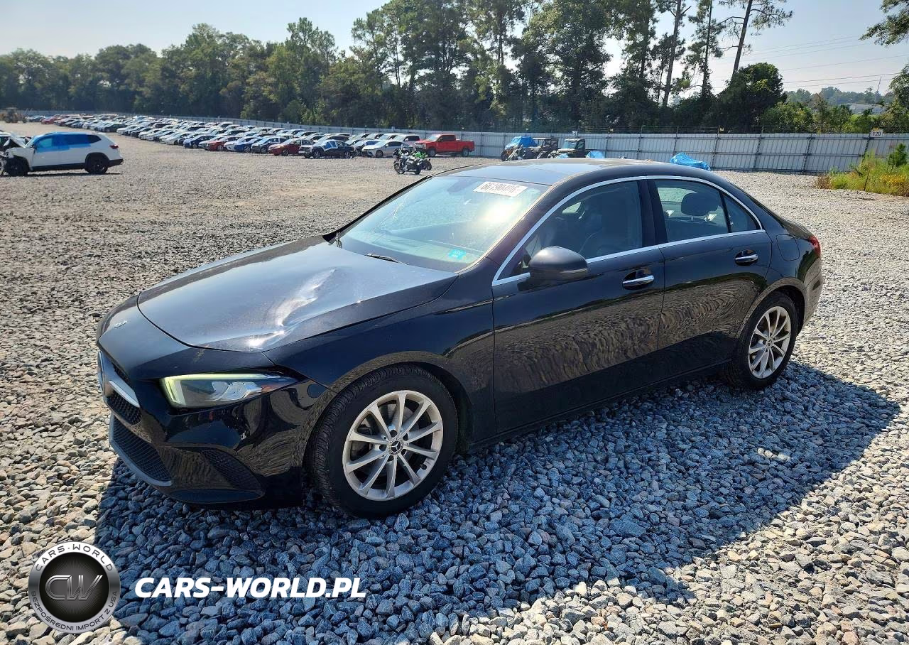 2020 Mercedes-Benz A 220 VIN:W1K3G4EB1LW045126 - 1