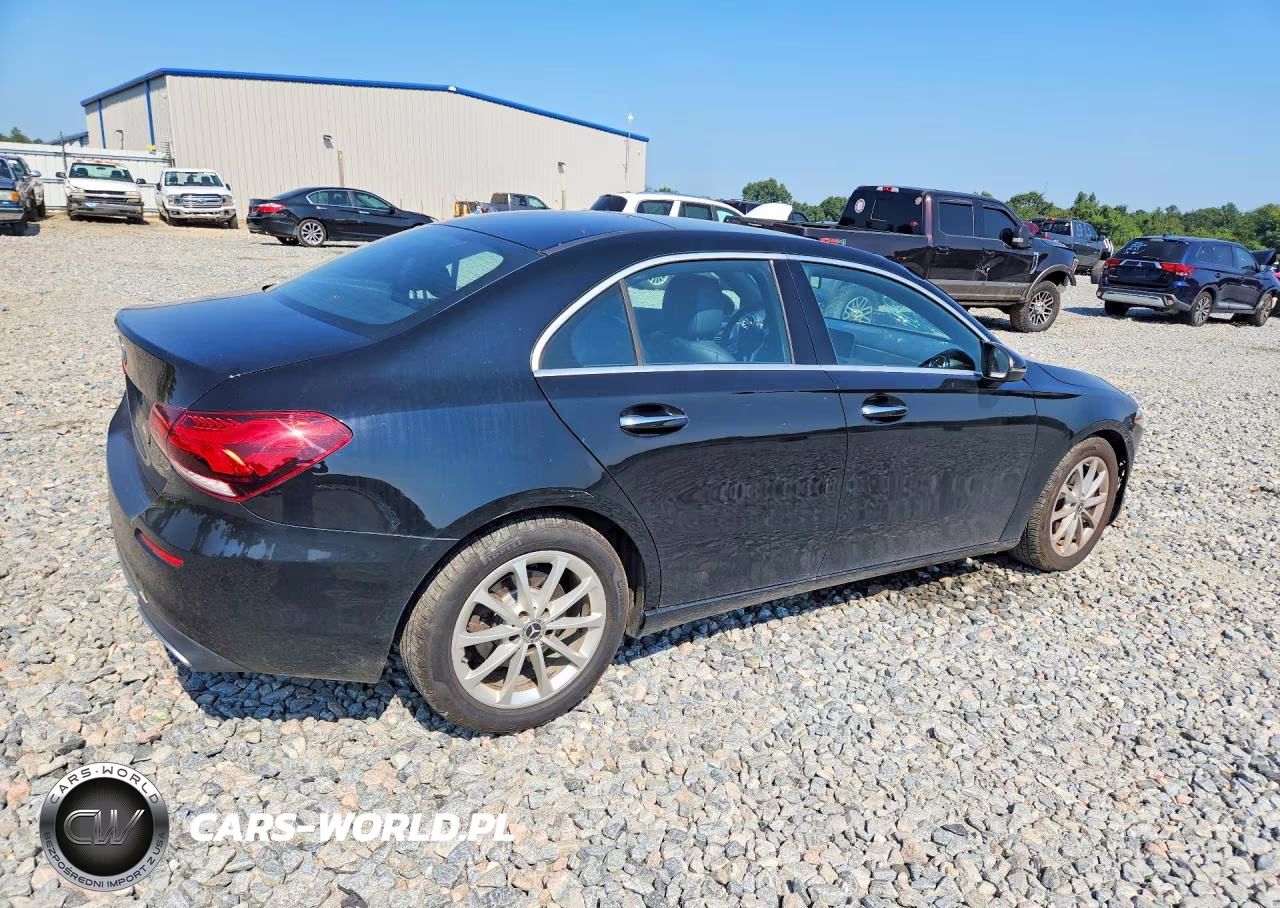 2020 Mercedes-Benz A 220 VIN:W1K3G4EB1LW045126 - 3