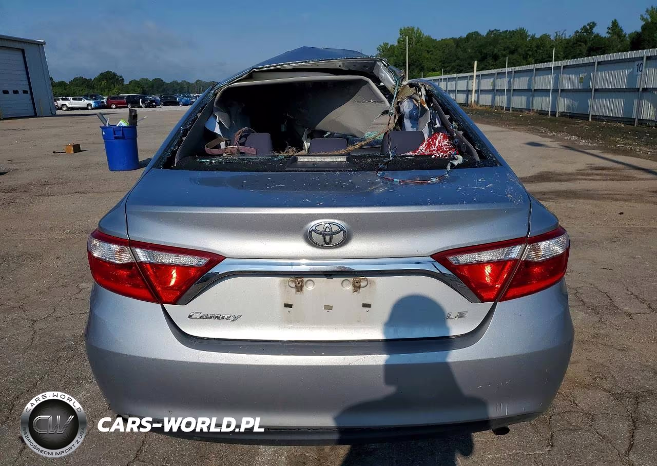 2016 Toyota Camry Le VIN:4T1BF1FK1GU576023 - 6