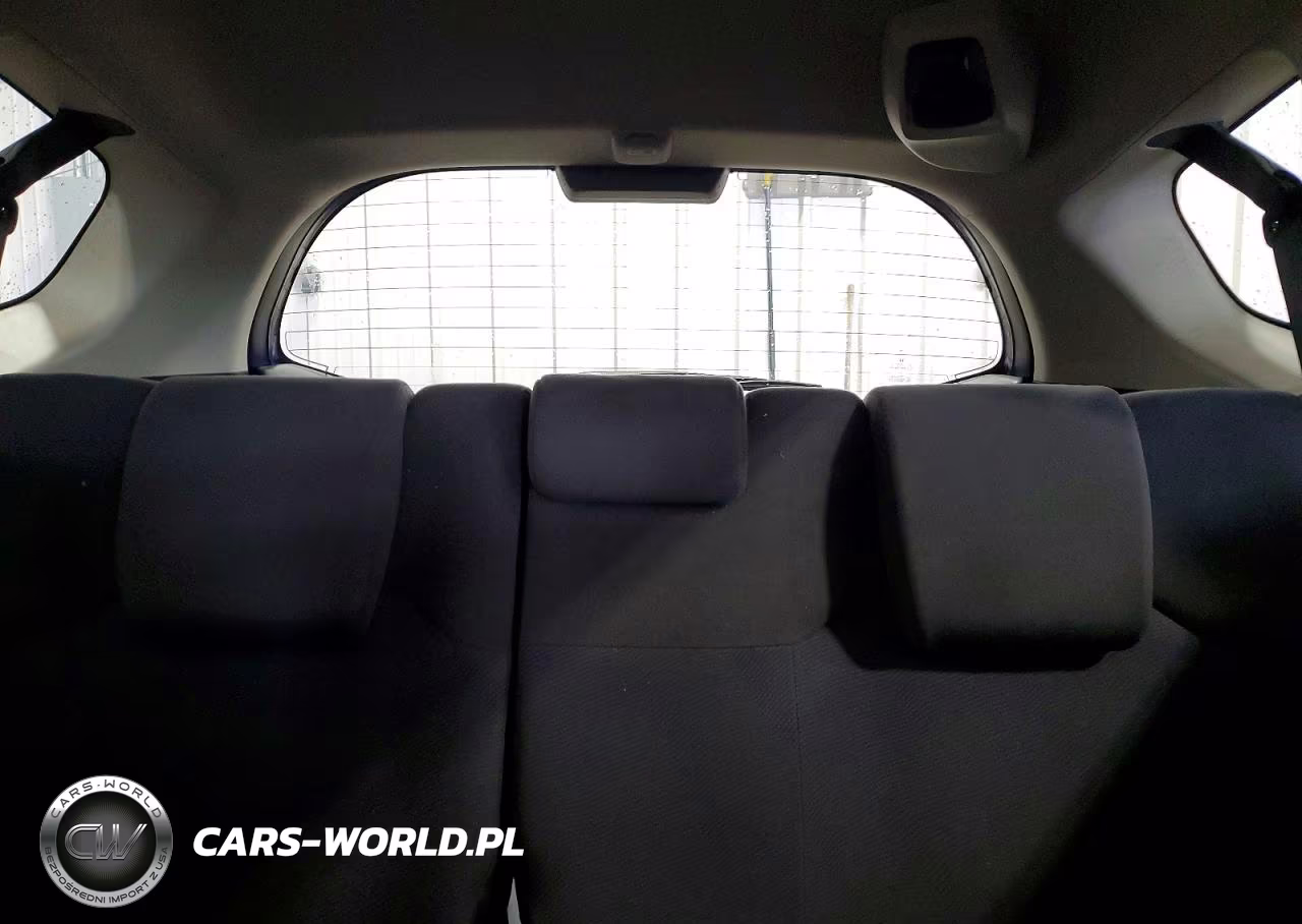2013 Honda Fit VIN:JHMGE8H37DC066934 - 10