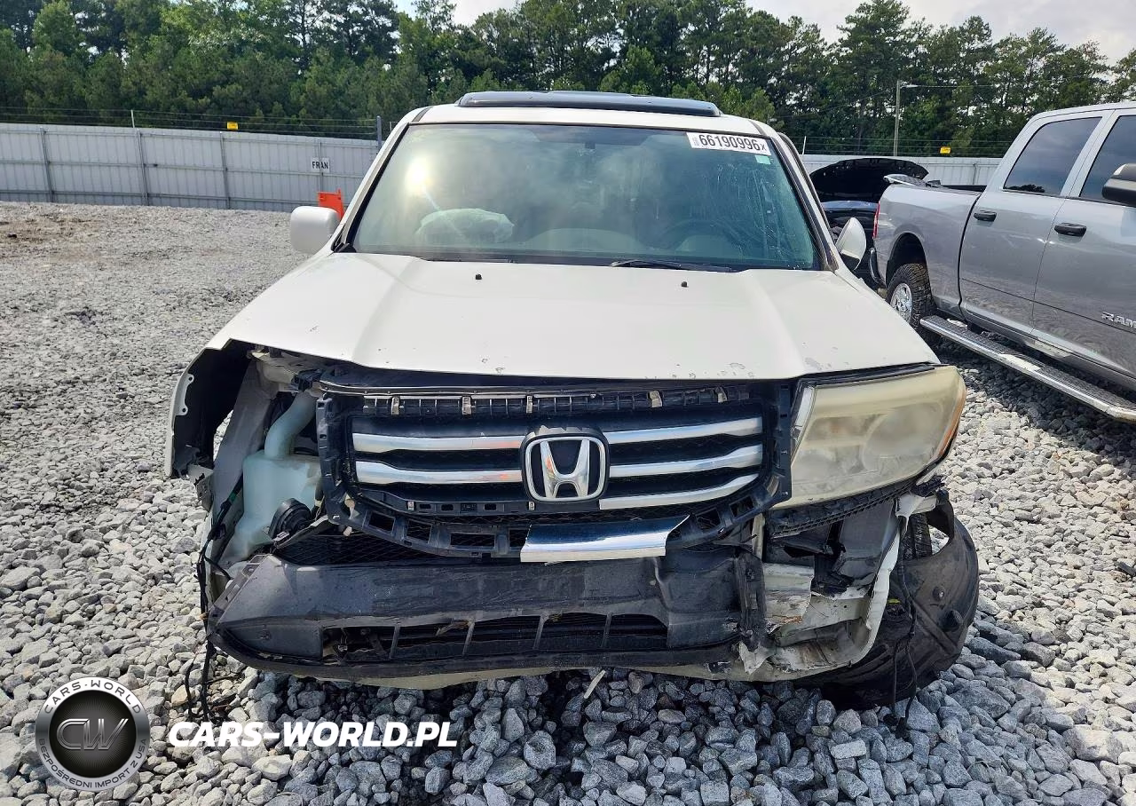 2014 Honda Pilot Touring VIN:5FNYF3H91EB025584 - 5