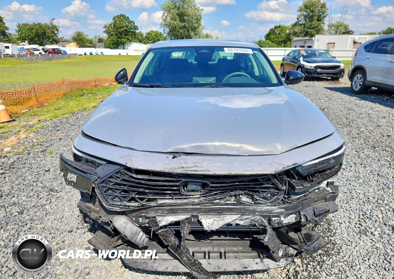 2025 Honda Accord Se VIN:1HGCY1F45SA079671 - 5