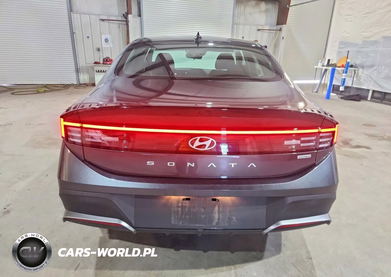 2026 Hyundai Sonata Hybrid Blue VIN:KMHL24JJ4TA172645 - 6
