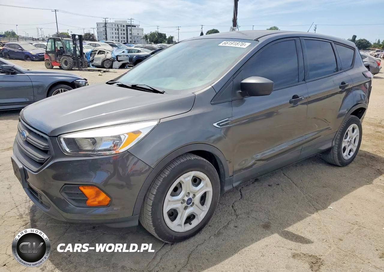 2017 Ford Escape S – zdjęcie 1 z 13