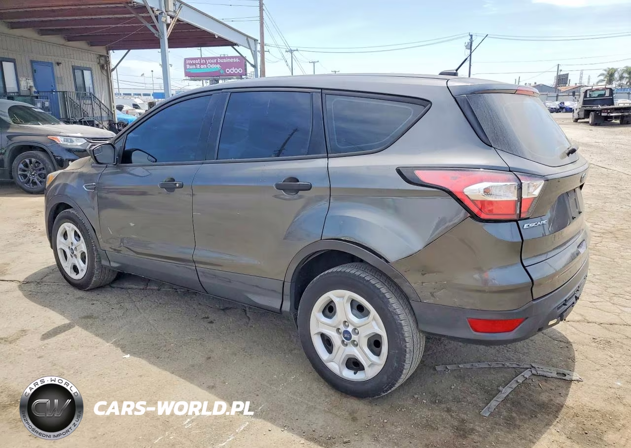 2017 Ford Escape S VIN:1FMCU0F72HUC67114 - 2