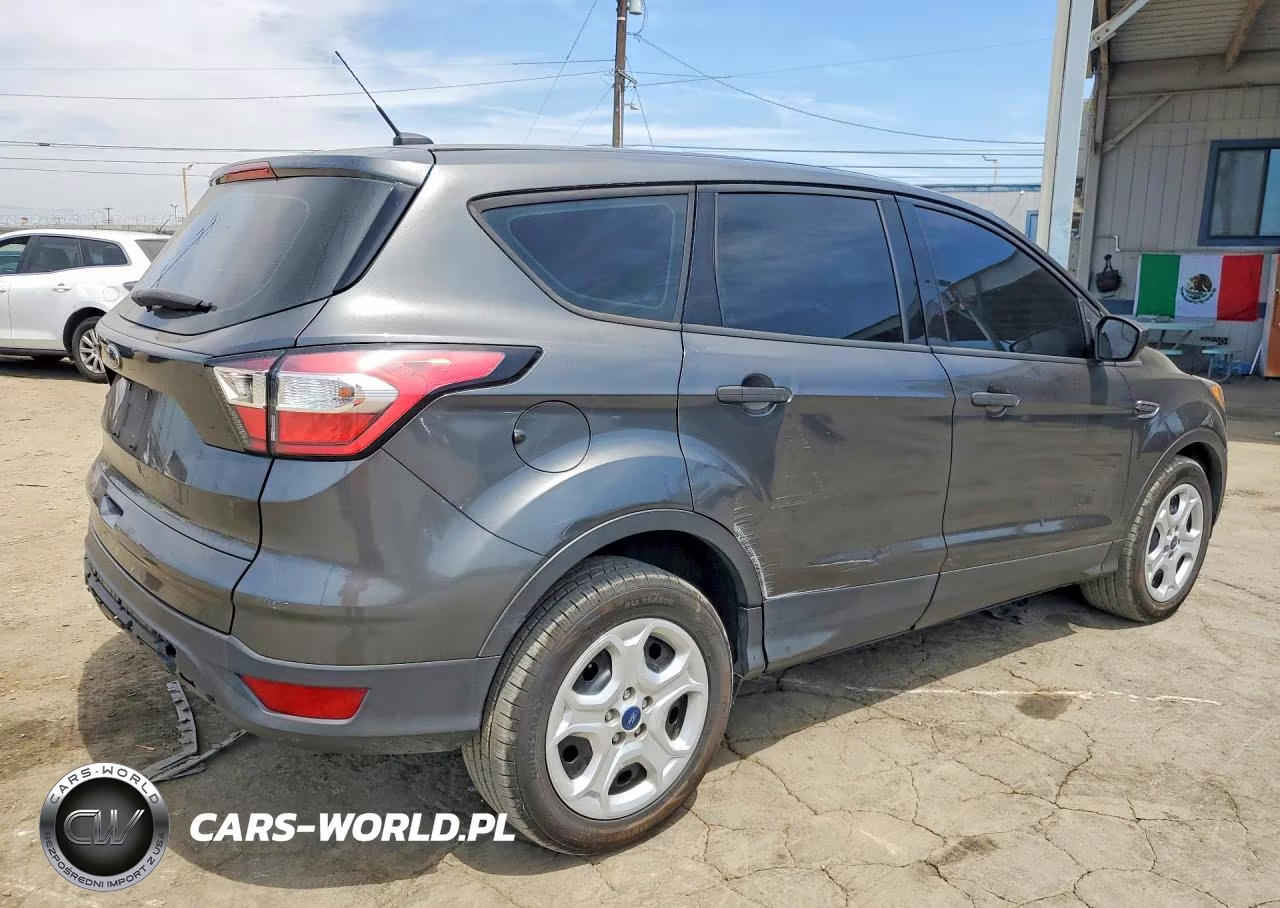 2017 Ford Escape S VIN:1FMCU0F72HUC67114 - 3