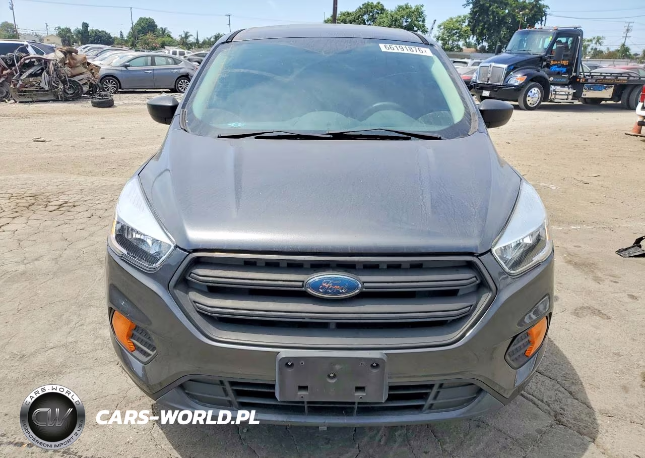 2017 Ford Escape S VIN:1FMCU0F72HUC67114 - 5