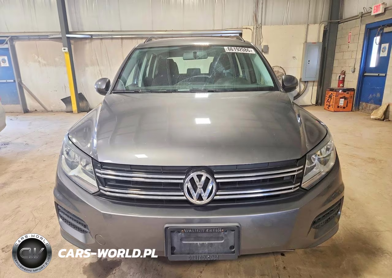 2015 Volkswagen Tiguan S VIN:WVGAV7AX6FW566403 - 5