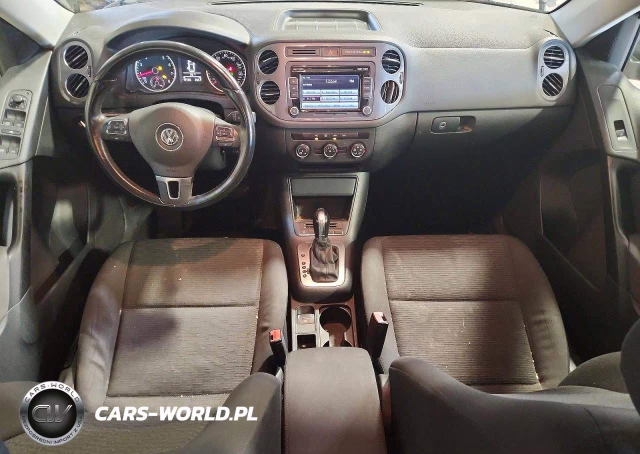 2015 Volkswagen Tiguan S VIN:WVGAV7AX6FW566403 - 8