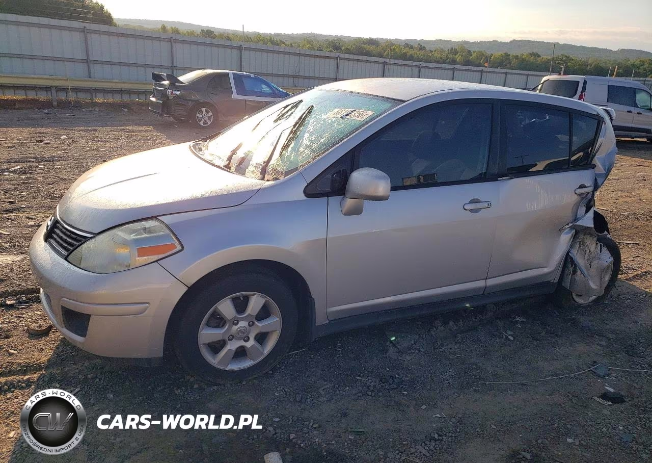 2008 Nissan Versa 1.8 S